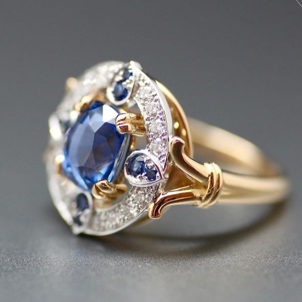 Vintage Blue Starlight Zirkonia Ring