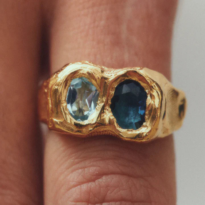 Vintage smedet gylden ring