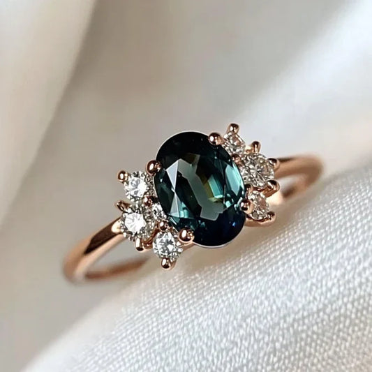 Vintage blå oval zirkonia guldring